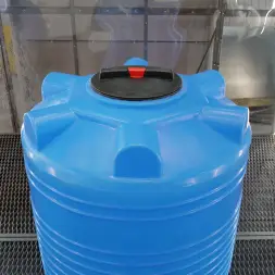 Емкость ЭВЛ 500л под плотность до 1.2 г/см3 синяя