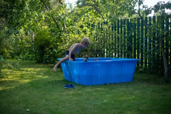 Ванна пластиковая пищевая с крышкой KN, 600 л, 1.2 г/см³, HDPE, синий [121207.0600.601.000]