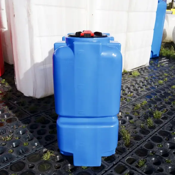 Емкость ST 2000л под плотность до 1.2 г/см3 с откидной крышкой синяя