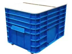 Ящик пластиковый сплошной с накладной крышкой, 710x500x455 мм, 122 л, синий [425 нк]